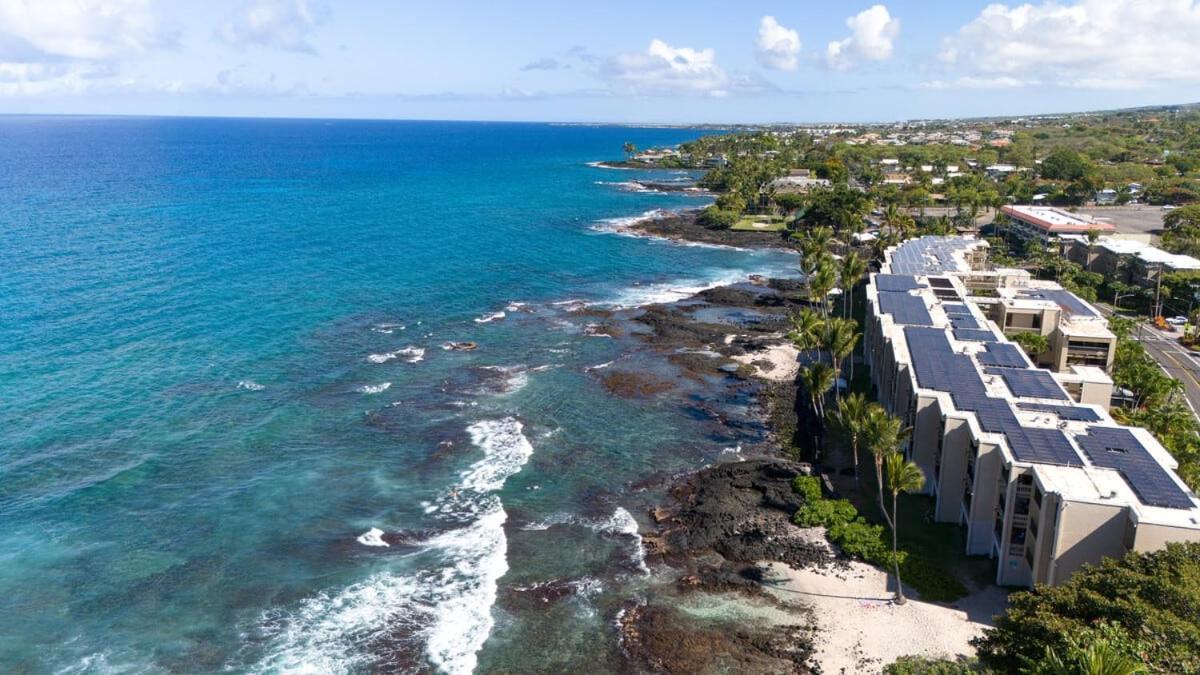 Oceanfront 1 Bedroom 2 Bathroom With Large Lanai - Kona Bali Kai 218 Καϊλούα-Κόνα Εξωτερικό φωτογραφία